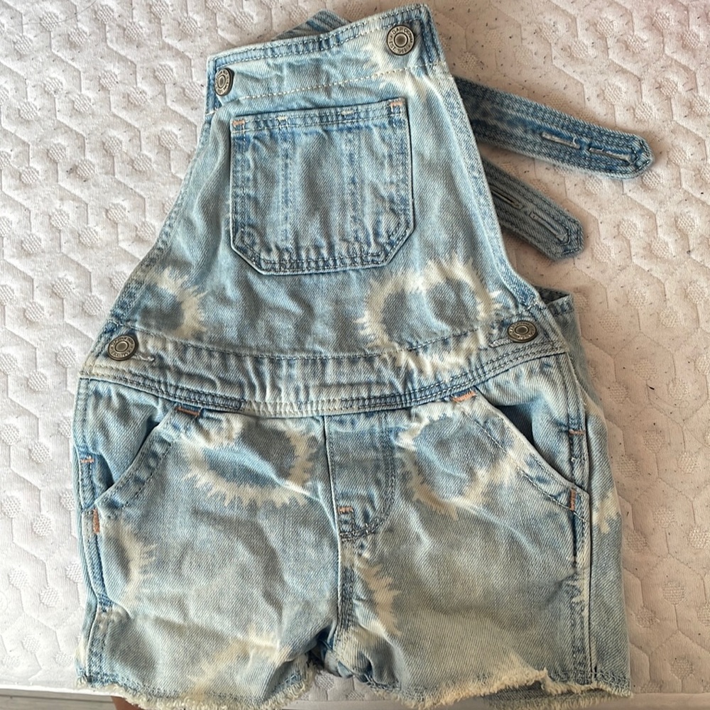 The Gap denim shorts romper - size 12-18 months